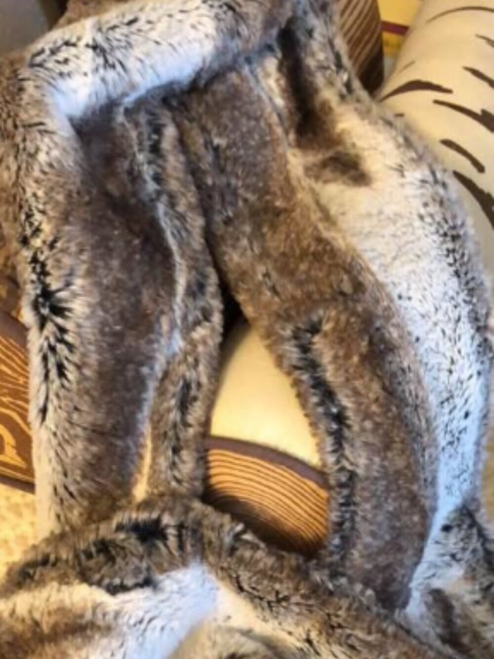 Pandemonium Seattle Faux Fur Scarf